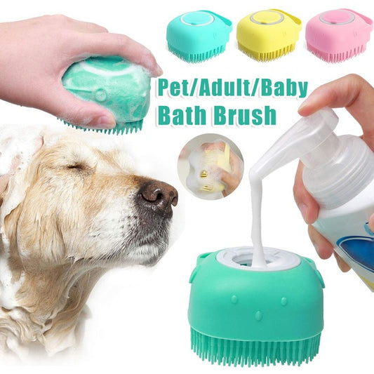 Make pet baths easier with this 2-in-1 silicone brush. Gently cleans, massages, and dispenses shampoo – perfect for sensitive dogs and cats.